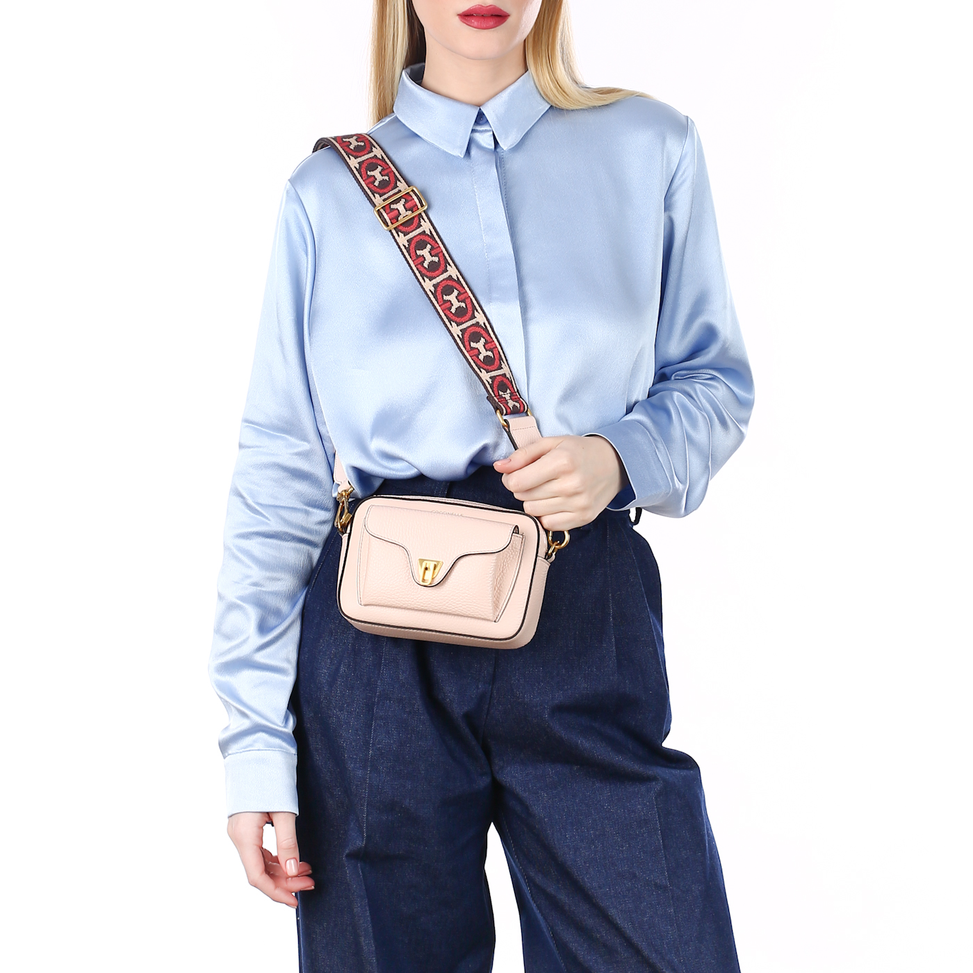 Сумка через плечо Coccinelle Beat Soft Ribb