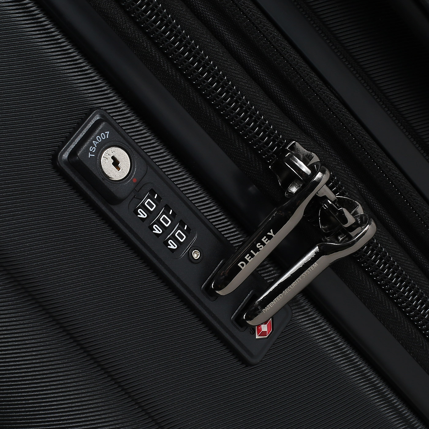 Чемодан большой L из поликарбоната Delsey Shadow 5.0