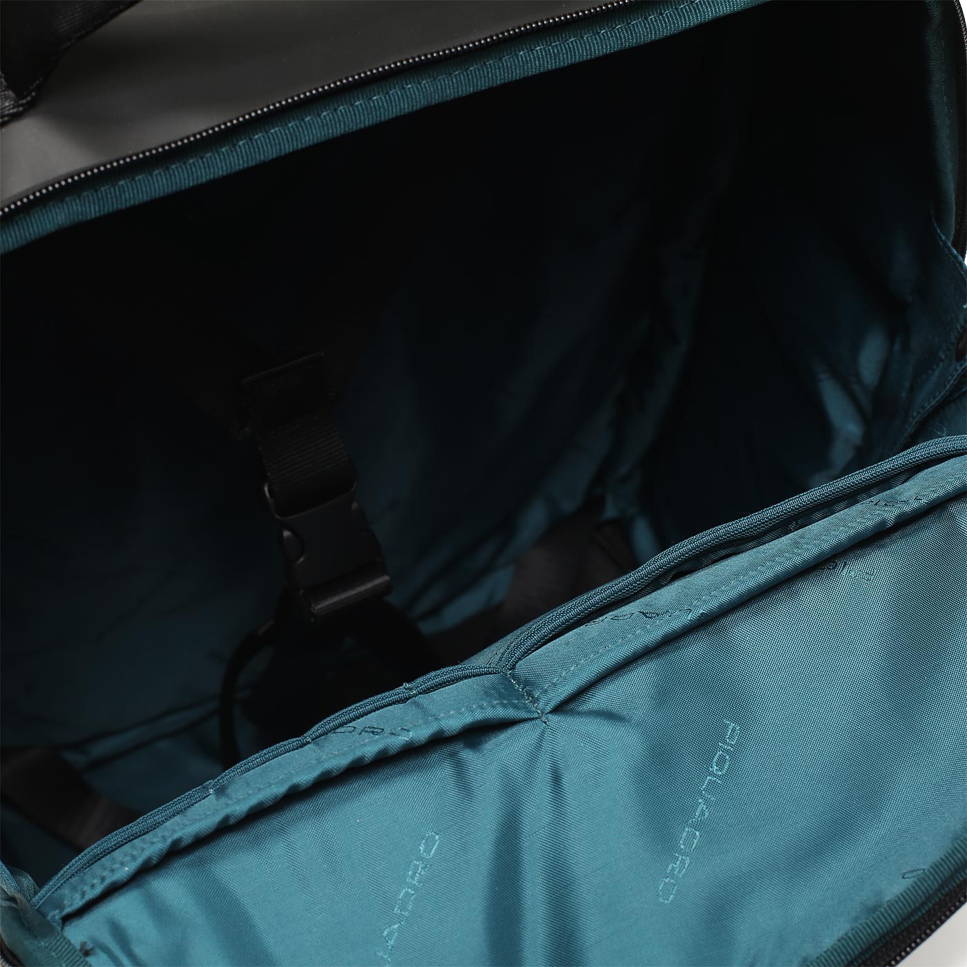 Дорожный рюкзак Piquadro Corner